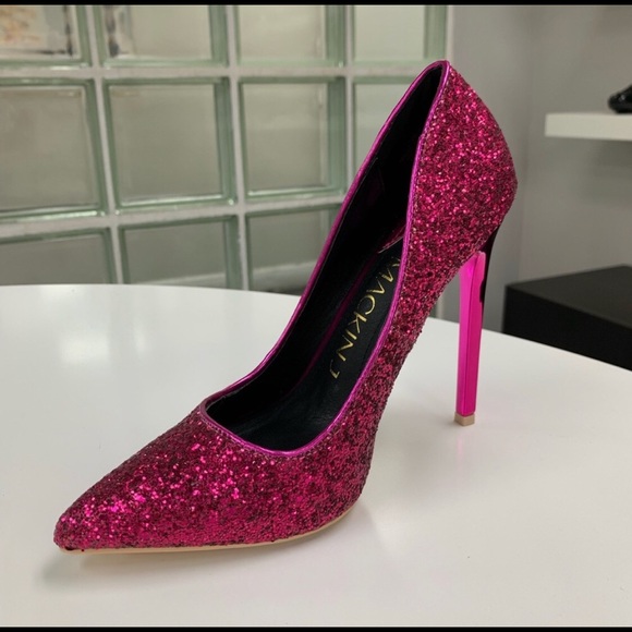 Mackin J Pink Glitter Pumps - Picture 2 of 6